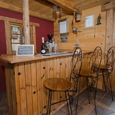 Chalet Paisible Montagne Avec Option Jacuzzi